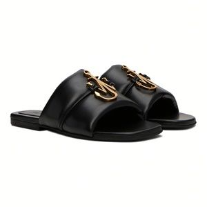 JW ANDERSON
Black Anchor Slides sz 37.5
